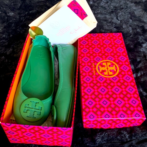 Tory Burch Shoes - MINNIE Travel ballet with powder co